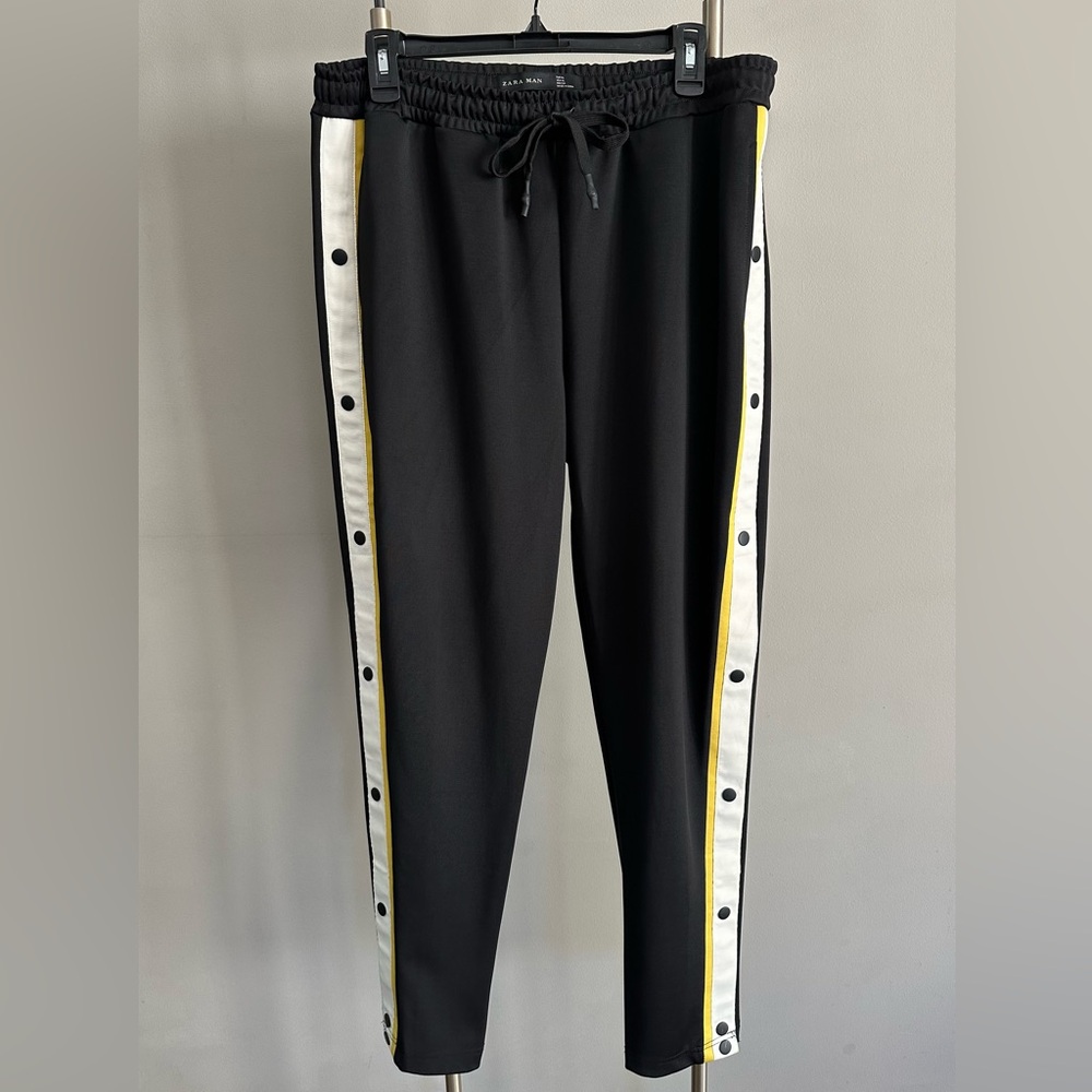 Zara men’s popper trousers pants w yellow & white stripe size XL 5320/ 405 / 800